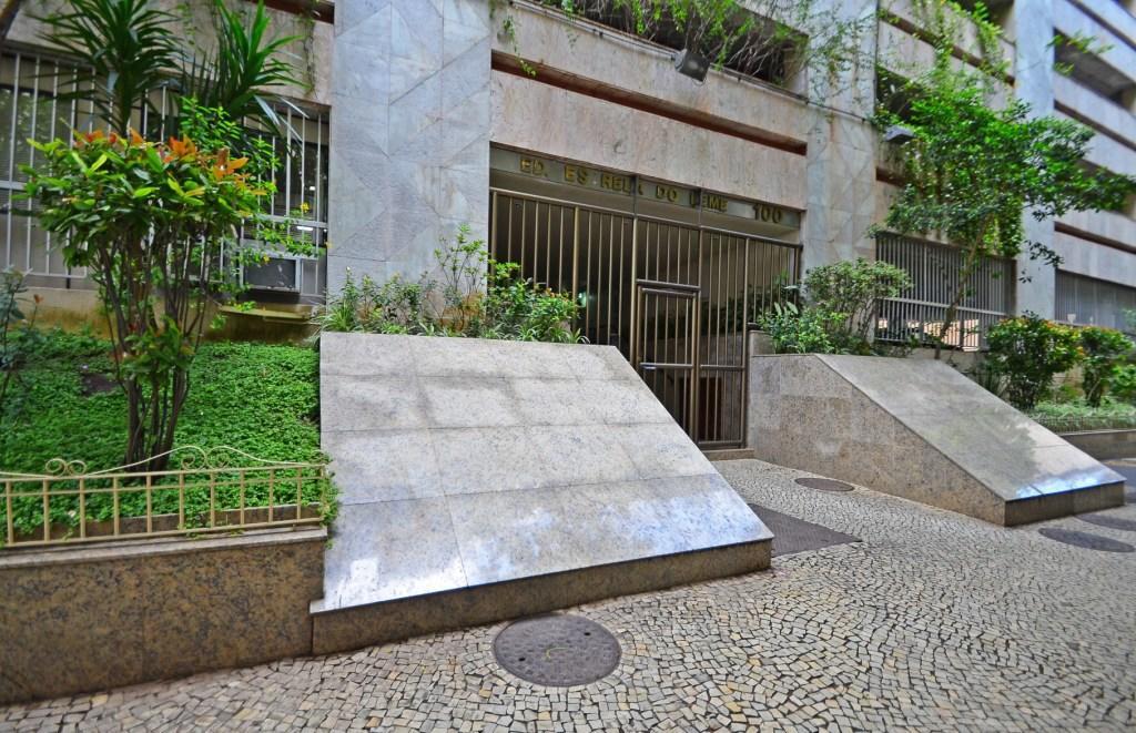 Confortavel E Seguro 2 Quartos Com Varanda No Leme Río de Janeiro Exterior foto